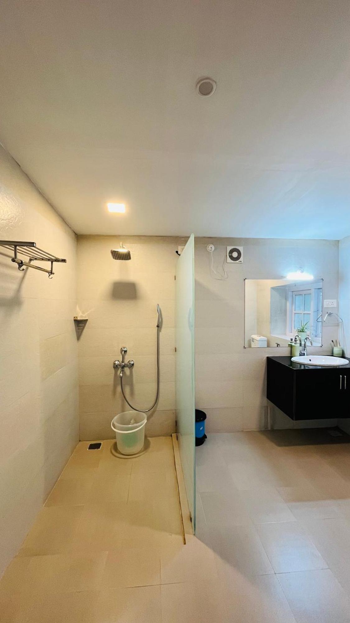Tentgram Planters Bungalow Suryanelli Bagian luar foto