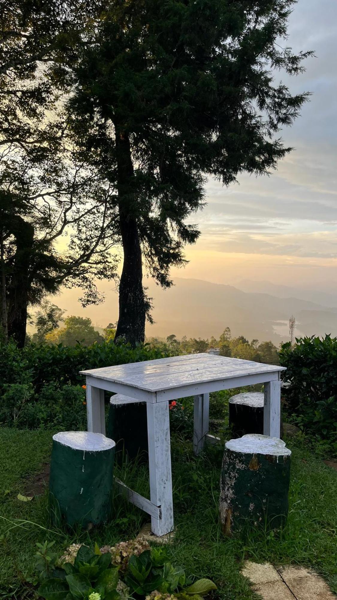 Tentgram Planters Bungalow Suryanelli Bagian luar foto